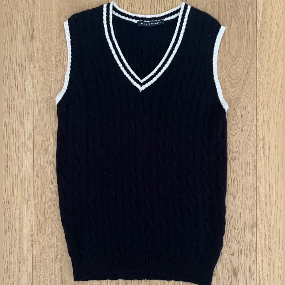 Brandy Melville O/S Navy Cable Knit Sweater Vest